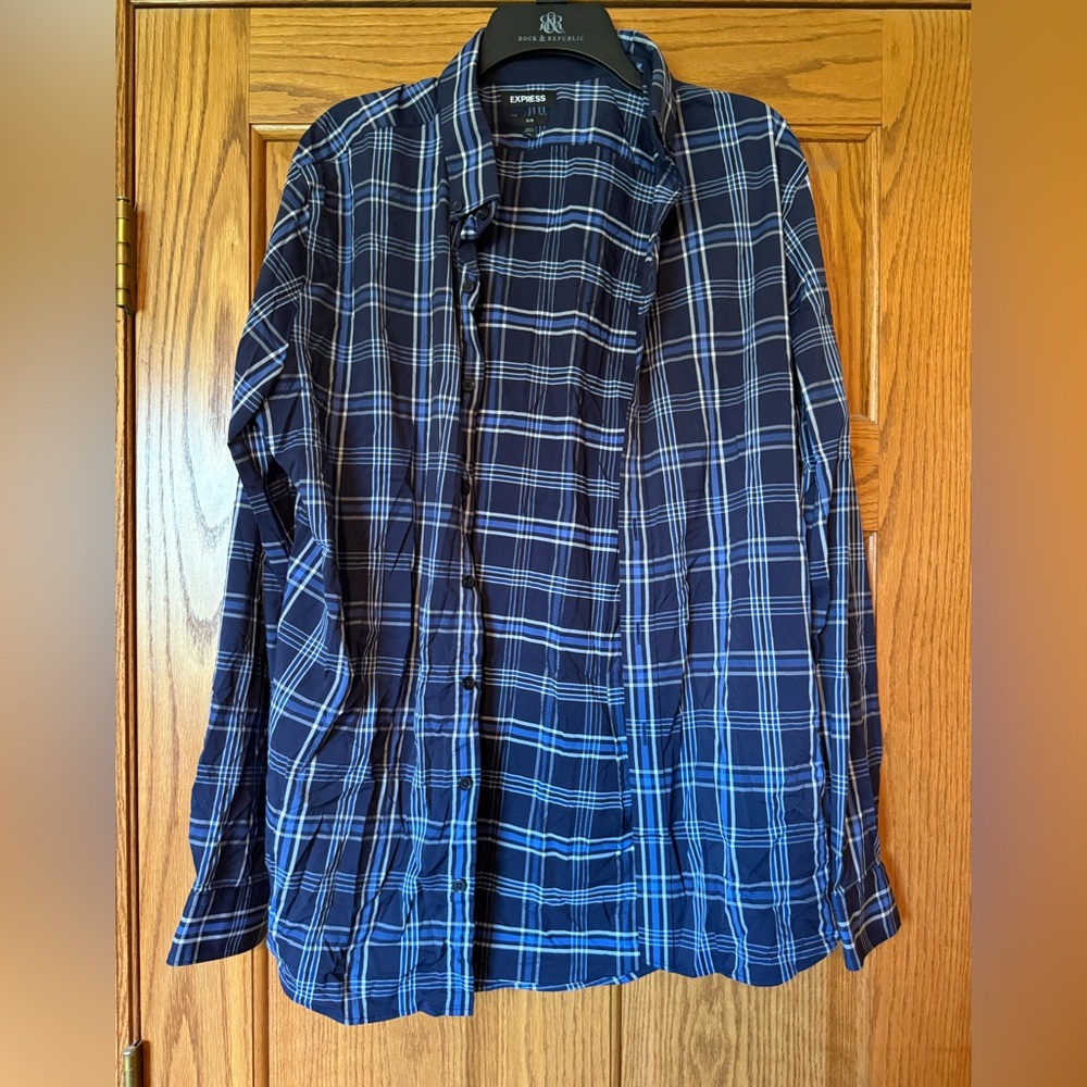 Express button up